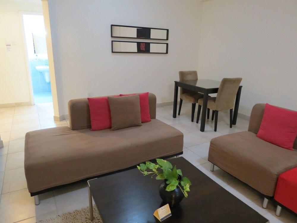 Midan Hotel Suites Muscat Exterior photo