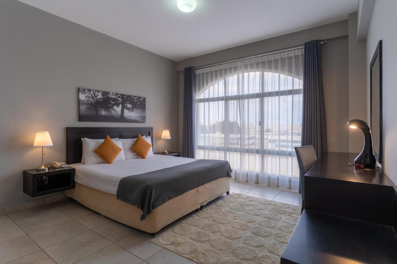 Midan Hotel Suites Muscat Exterior photo