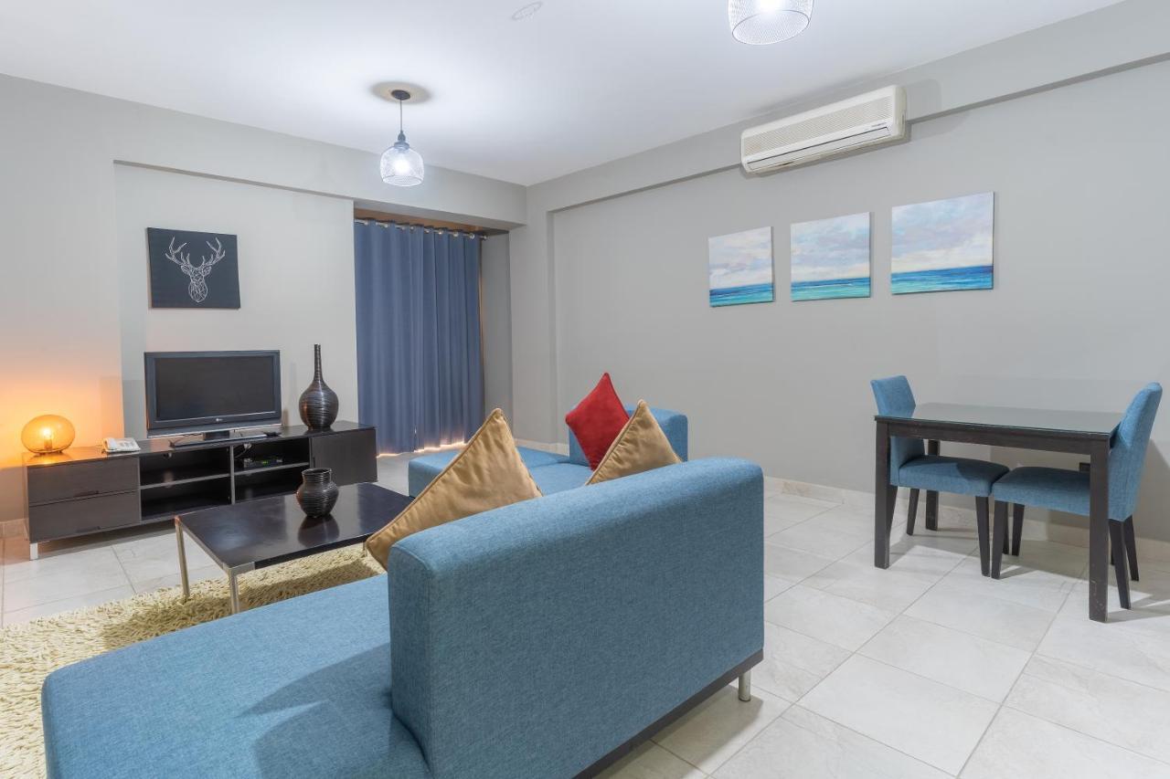 Midan Hotel Suites Muscat Exterior photo